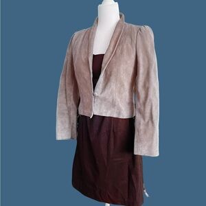 Elegant Beige Women's Jacket